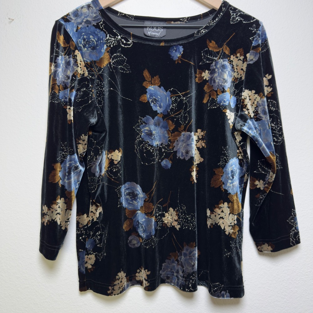 Koos of Course Women Velvet Top Medium Black Blue Floral Velvet Shimmer 3/4